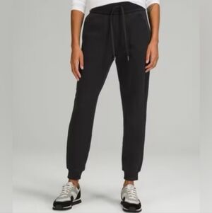 Lululemon Scuba Jogger